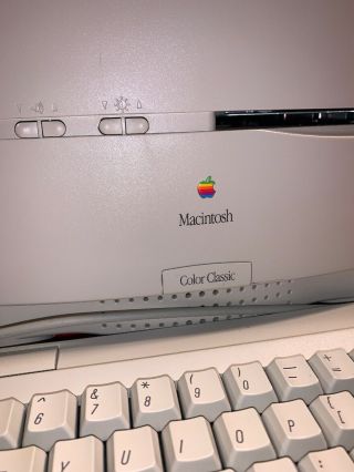 Apple Macintosh Color Classic Vintage Computer M1600 With Keyboard And Mouse 2