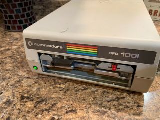 Commodore Sfd - 1001 Disk Drive Powers On With Cord And Test Disk Parts