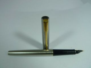 Vintage Parker 15 Fountain Pen Full Metal Body Medium Nib Uk