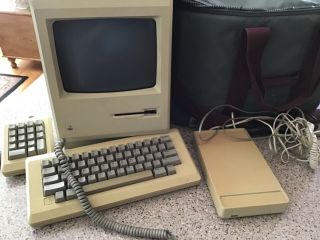 Vintage Apple Macintosh 512K Model M0001 W Computer 2