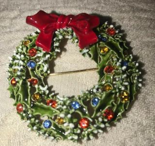 Lovely Vintage Christmas Brooch Pin - Art Brand Rhinestone Enamel Wreath