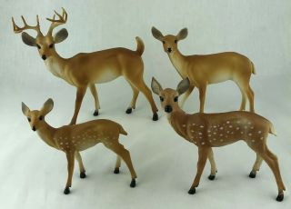 Set Of 4 Hard Plastic Deer Figurines Breyer Diamond P Trademark Hong Kong Vtg