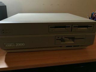 Vintage Commodore Amiga 2000 Desktop Computer