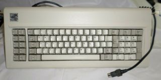 Vintage Clicker Xt Ibm Model - F - 4584656 F10 Pc Keyboard Usa