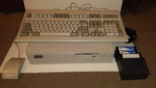 Vintage Tandy 1000 Rl Hard Drive Computer Model 25 - 1451 W/keyboard Mouse & Disks