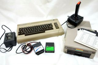 Commodore 64 Personal Computer Well W/ Disk Drive