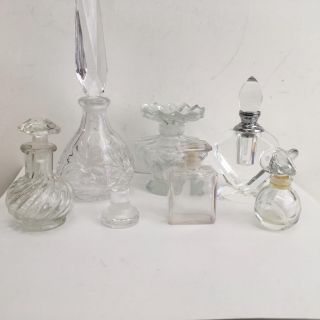 Set Of 6 Vintage Clear Glass Perfume Bottles W/decorative Stoppers Tallest 7 "