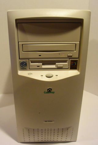 Vintage Gateway G6 - 333 Pc Desktop (intel Pentium Ii 32mb 3gb Windows 98)