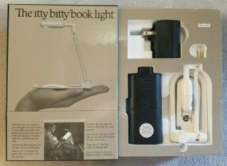 Zelco - Itty Bitty Book Light Hardcover Edition Vintage 1982 - Fast