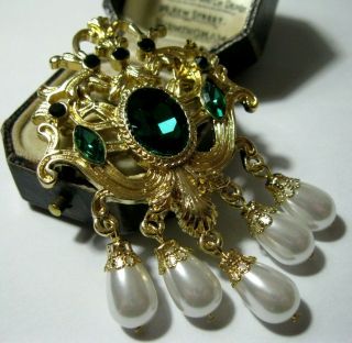 Vintage Style Jewellery Emerald Green Glass Crystal & Pearl Drop Pin Brooch