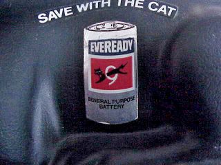 Vtg 1981 Eveready Black Cat Still Coin Bank Battery Advertising 3