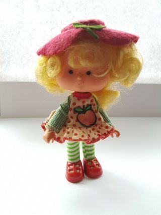 Vintage Strawberry Shortcake Doll Little Apple Brazil Estrela