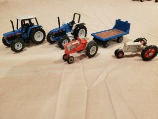 1/64 Ford Vintages Tractors Die Cast Ertl