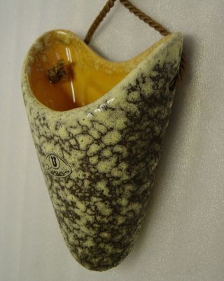 Vtg 60s/70s Yellow Lava Glaze Wall Pocket Pottery Vase Uebelacker Ü - Keramik