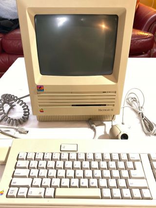 Apple Macintosh Se Model M5011 With Keyboard 2 - Mouses & Web Cam