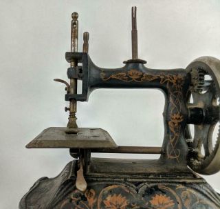 Antique MULLER German Model 15 Miniature Toy Hand - Crank Sewing Machine Cast Iron 2