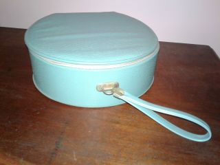 Vintage Round Blue Faux Leather Hat Box Train Case Luggage Zippered Suitcase