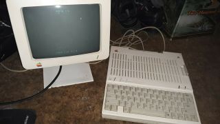 Vintage Apple Ii C Computer With Monitor,  Mouse.