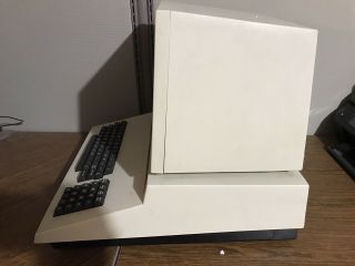 Vintage Commodore PET Model 4032 Personal Computer Space Invaders Startup Tone 3