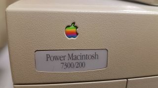 Vintage Apple 7300/200 Power Macintosh