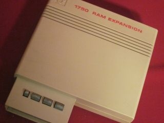 Commodore 1750 REU Ram Expansion Unit,  Box 512 Bytes 2