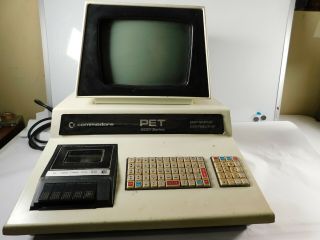 Vintage Commodore Pet 2001 - 8 With Chiclet Keyboard