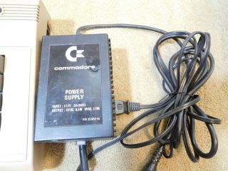 Commodore 64 C64 (1984) w/ power supply - & 3