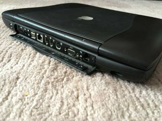 Apple Powerbook G3 400 MHz (Firewire/Pismo) M7572 EMC 1840 3