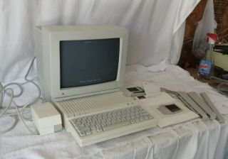 Vintage Apple Iic Model A2s4100 Computer,  Monitor,  Stand