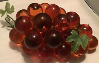 Vintage Retro Mid Century Lucite Acrylic Resin Grape Cluster Orange Amber 10.  5 "