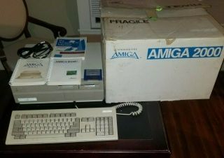 Commodore Amiga 2000 Home Computer Features Dual 3.  5 " Floppy Drive