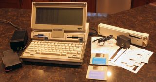 Ibm Pc Convertible Portable Computer 5140 With