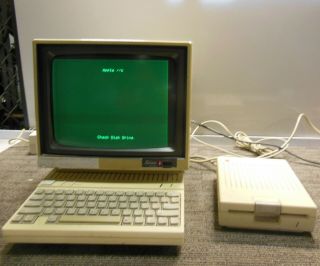 Apple Iic Computer With Monitor