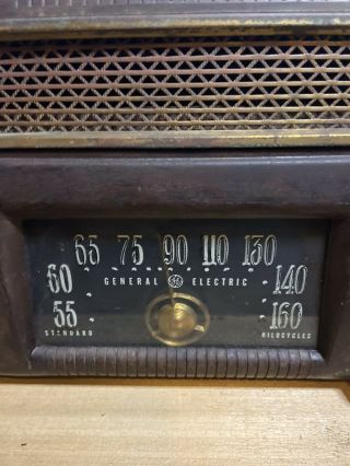 1940 ' s Vintage General Electric Model 202 Tube Radio Bakelite - Parts 2