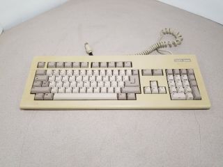 Amiga Commodore 2000 Computer Keyboard