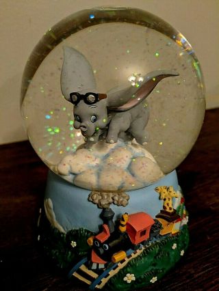Vintage Enesco Disney Dumbo " In The Good Old Summertime " Musical Snow Globe