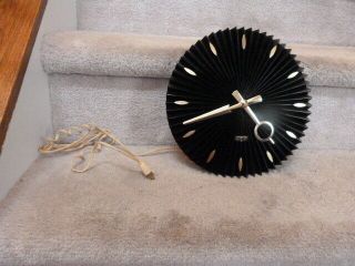 VINTAGE SPARTUS MCM Mid Century Modern Atomic Age Black Gold Wall Clock 10 