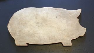 Pig Cutting Board Wood 14” Vtg Farmhouse Country Kitchen Folk Art Red Edge