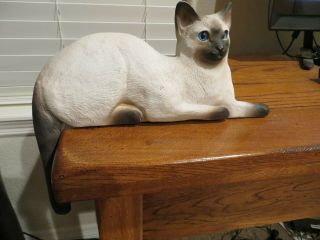 Vintage Siamese Cat Corner Sitter - Sits Over Door Frame,  Shelf,  Picture Frame