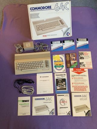 Commodore 64c Complete In The Box With Geos Quantum Link & Software