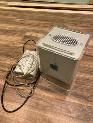 Apple Powermac G4 Cube 450 Desktop - M7642ll/a (september 2000)