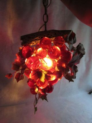 VINTAGE 1960’S LARGE RED LUCITE ACRYLIC GRAPE CLUSTER HANGING LAMP W DRIFTWOOD 3
