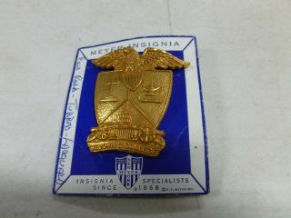 Saint Johns College Military Pin Back Badge 3/19 (1)