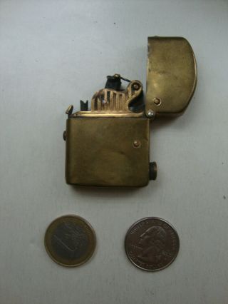 Vintage Early Push Button Automatic No Thorens No Standard Nassau Lighter