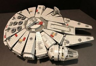 Lego Star Wars Millennium Falcon (7965) 100 Complete Retired Set Vintage