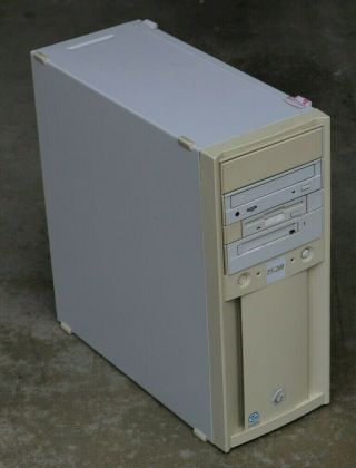 Classic Gateway 2000 P5 - 200 Batc Pentium 200mhz,  No Os,  Boots To Bios.
