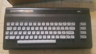 RARE Commodore 16 Computer (232 Series) NMIB great 3
