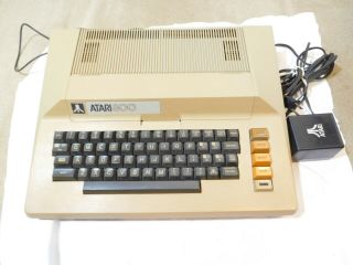 Atari 800 Computer,  48k,  - W/power,  Basic Cartridge