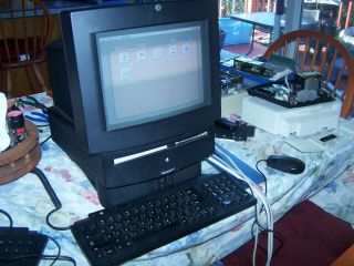 Macintosh Tv Model M1580 With Black Kb,  Mouse And Remote,  4gb Hd,  4mb Ram