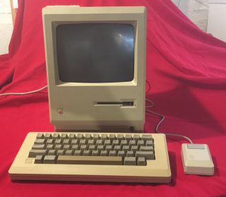 Vintage Apple Macintosh 512k Computer (model M0001w) With Mouse & Keyboard